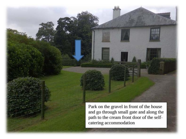 Plas Yn Yale With Mountain Views From All Windows レクサム エクステリア 写真